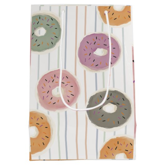 Donut Liefhebber Patroon – Pastelkleurige Sprinkel Medium Cadeauzakje (Achterkant)
