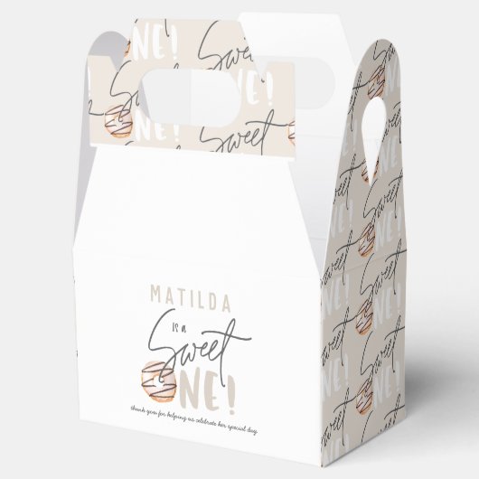 Donut liefje op 1e verjaardag bedankdoosjes (Geopend)