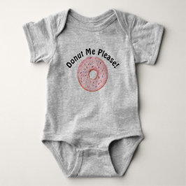 Donut Me Please! door Sommer Hamilton Romper