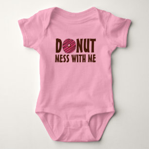 Donut Mess met mijn roze, voorgekookte Doughnut Romper