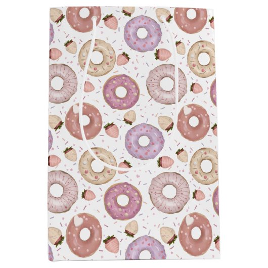 Donut met aardbei Verjaardag Medium Cadeauzakje (Voorkant)
