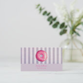Donut met roze vorst en springen visitekaartje (Staand voorkant)