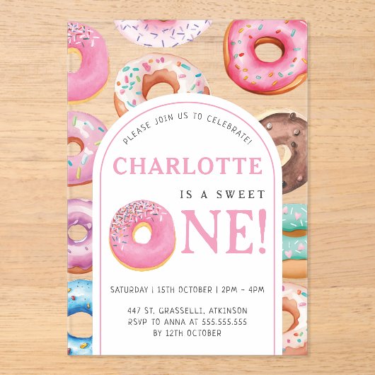 Donut Pattern 1st Birthday Party Eerste Zoete Acryl Uitnodigingen (Voorkant)