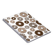 Donut Pattern, Chocolate Donuts, Karamel Donuts Notitieboek (Rechterzijde)