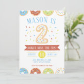 Donut Second Birthday Invitation Kaart (Staand voorkant)