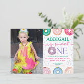 Donut Sweet One 1st Birthday Party Kaart (Staand voorkant)