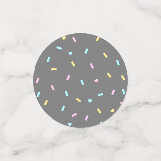 Donut Theme Two Sweet Verjaardagsfeestje Confetti (Kleine voorkant)