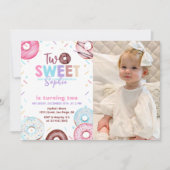 Donut twee lieve 2e verjaardag partij foto kaart (Voorkant)