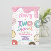 Donut Two Sweet 2e verjaardag Party Pink Pastel Kaart (Staand voorkant)