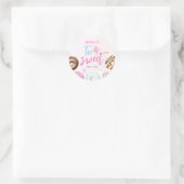 Donut Two Sweet Girl 2e verjaardag Ronde Sticker (Tas)