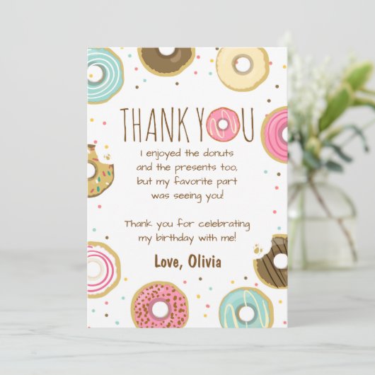 Donut Verjaardag Dank u Kaart Roze Meisje Doughnut (Staand voorkant)