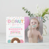 Donut Verjaardag Uitnodiging Donut Grow Up Party (Staand voorkant)