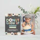 Donut Verjaardag Uitnodiging Donut Grow Up Party (Staand voorkant)