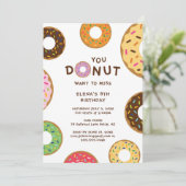 Donut Verjaardagsfeest Uitnodiging (Staand voorkant)