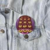 Donuts dansen grillige donut personages ronde button 7,6 cm (In situ)