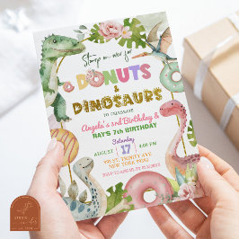 Donuts en dinosauriërs gezamenlijke verjaardag van kaart