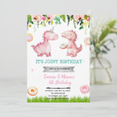 Donuts en Dinosauriërs meisjes uitnodiging (Staand voorkant)