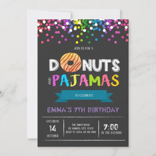 Donuts en pyjama verjaardagsuitnodiging kaart (Voorkant)