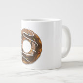 Donuts met chocoladeglazuur grote koffiekop (Voorkant rechts)