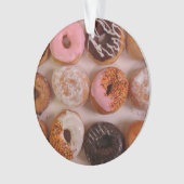 Donuts. Ornament (voorkant)