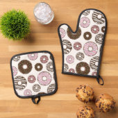 Donuts, roze donuts, bruine donuts ovenwant & pannenlap set (Top down)