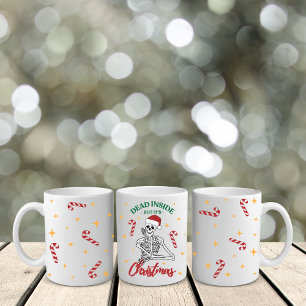 Dood binnen, maar het is Kerstmis 11 oz Mok