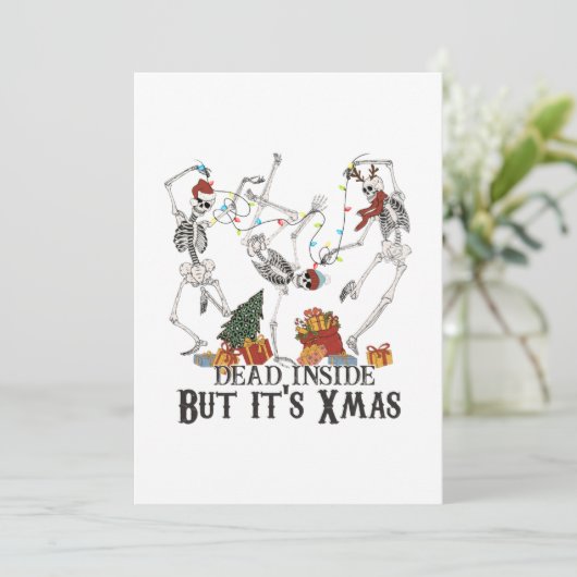 Dood binnenin, maar zijn kerstfeest is grappig. kaart (Staand voorkant)