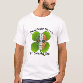 Dood binnenin maar zijn St. Patrick's Day Irish Gr T-shirt (Voorkant)