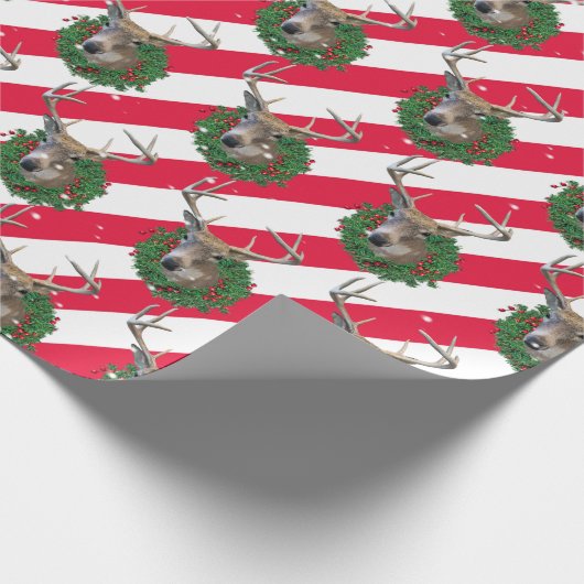 Dood en kerstmis in sneeuwvlokken cadeaupapier (Hoek)