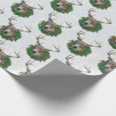 Dood en kerstmis in sneeuwvlokken cadeaupapier (Hoek)