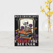 Dood Van Binnen Maar Ik Haalde Het Bar Exam Grappi Kaart (Gele Bloem)