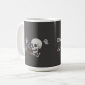 Dood van binnen maar vol cafeïne – Halloween kusse Koffiemok (Voorkant links)