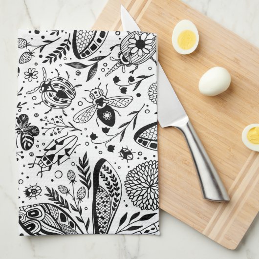 Doodle-bugs in donkerblauw theedoek (Quarter Fold)