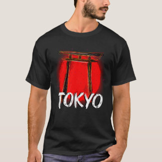 Doodle de Tokio: La majestuosidad del torii frente T-shirt