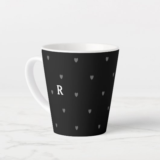 Doodle Hearts Pattern Black Red Monogram Initiaal Latte Mok (Linkerhoek)