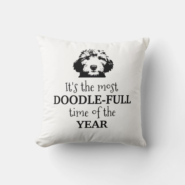 Doodle Holiday Pillow Kussen (Voorkant)
