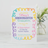 Doodle Kindergarten Uitnodiging voor afstudeerfees (Staand voorkant)