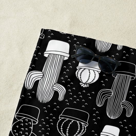 Doodle Pattern voor zwarte en witte cactus Strandlaken (In situ)