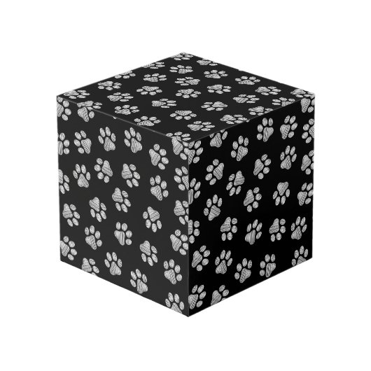 Doodle Paws, Dog Paws, White Paws Kubus (Voorkant hoekig)