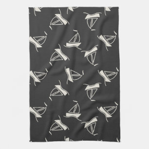 Doodle Sailboat Pattern Theedoek