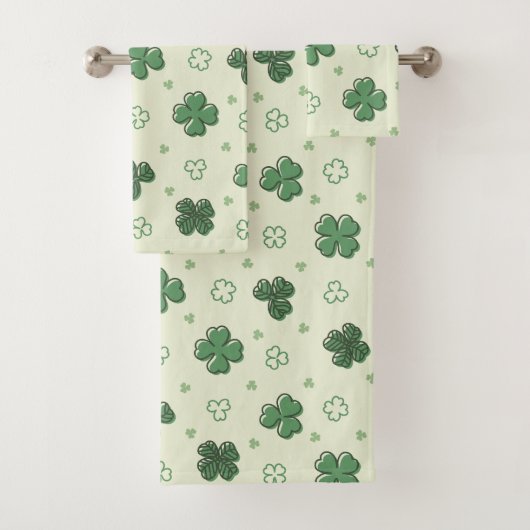 Doodle Shamrock Bad Handdoek (Insitu)