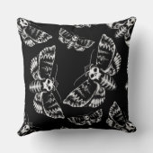 Doodshoofdvlinder gotisch kussen (Achterkant)