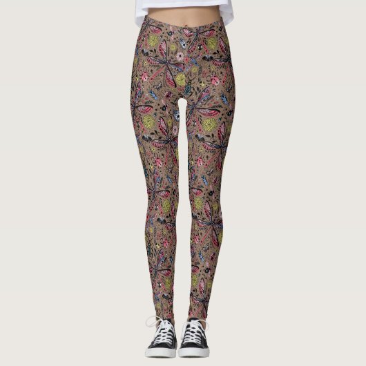 Doogavebeestjes op mochasbruin leggings (Voorkant)