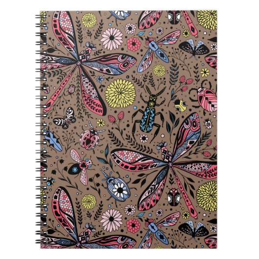 Doogavebeestjes op mochasbruin notitieboek (Voorkant)