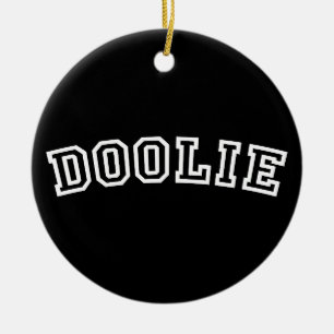 DOOLIE KERAMISCH ORNAMENT