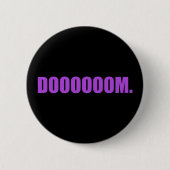DOOOOOM. in Paarse Button (Voorkant)
