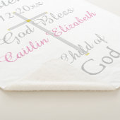 Doop Cross Meisje Roze Rammelaar Medium Sherpa Deken (3/4)