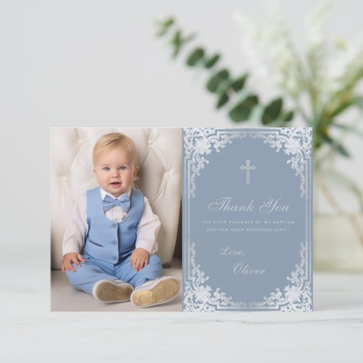 Doop Stoffig Blauw  Elegant Boy Foto Bedankkaart (Staand voorkant)