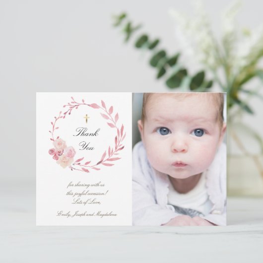 Doop stoffige roze bloemen krans dank u kaart (Staand voorkant)