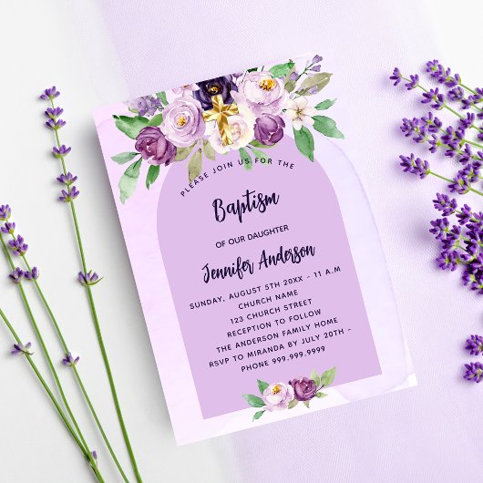 Doop violette paarse bloemen kruis meisje kaart